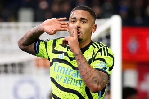 Gabriel Jesus là một giải pháp không chính thống khác cho tình thế tiến thoái lưỡng nan của Arsenal | TRANG THỂ THAO